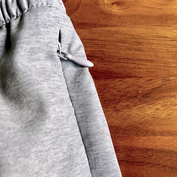 GAP Activewear Shorts Teen Girls Size XL (12) - Picture 3 of 4